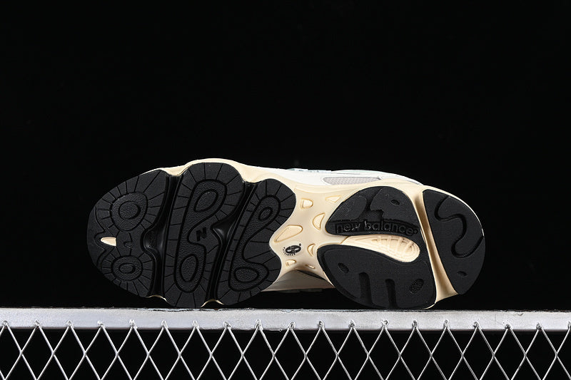 New Balance 1000 [M1000WA]