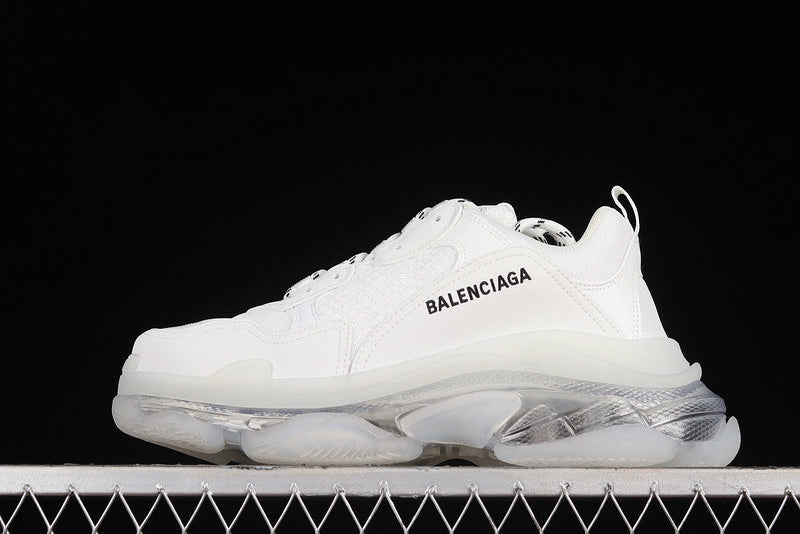 Balenciaga Triple S 3.0 Sneakers [W2FB19000]
