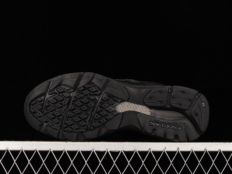 New Balance 990v3 [M990TB3]