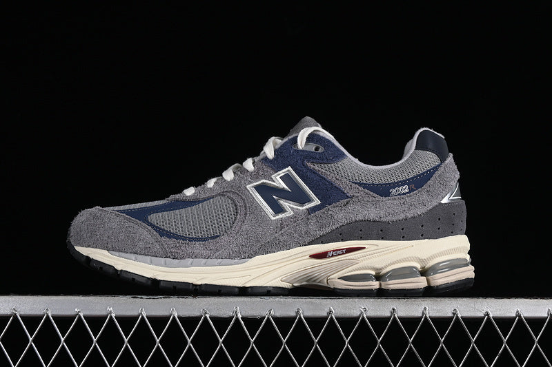 New Balance 2002R [M2002REL]