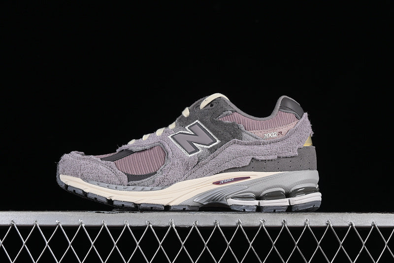 New Balance 2002R [M2002RDY]