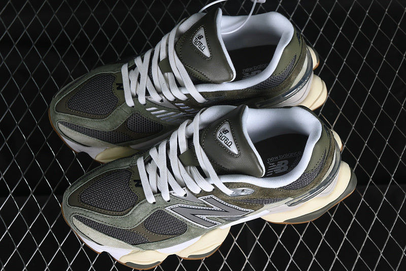 New Balance 9060 [U9060FOC]