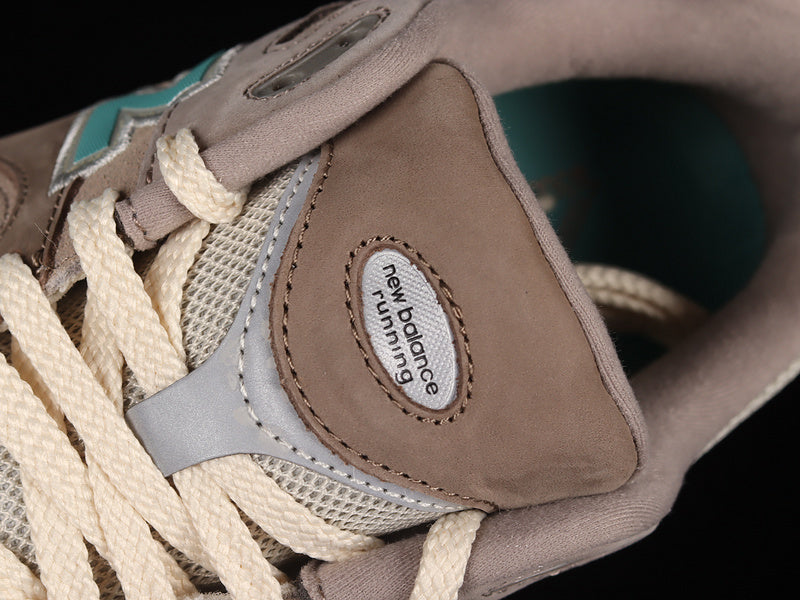 New Balance Atmos x 2002R “Oasis” [M2002RAM]