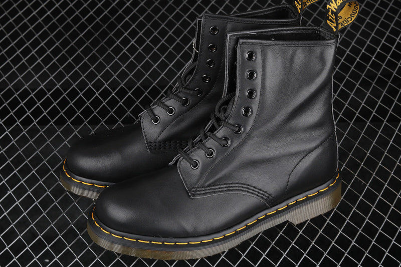 Dr. Martens 1460 Martin Boots [11822002]