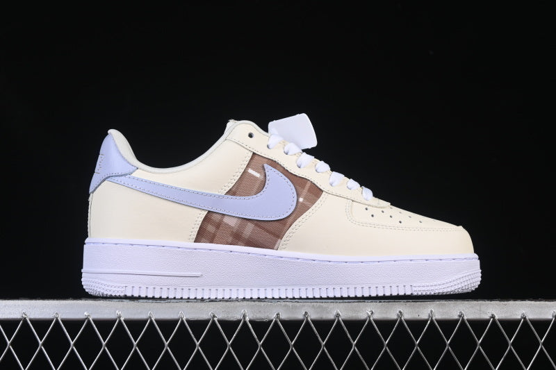 NIKE AIR FORCE 1 07 LOW