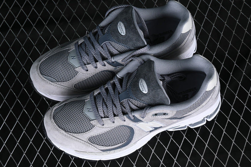 New Balance 2002R [M2002RST]