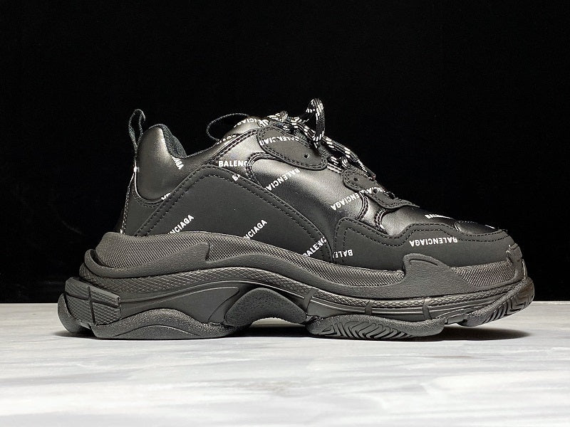 Balenciaga Triple-S Sneaker [ECBA81827300]