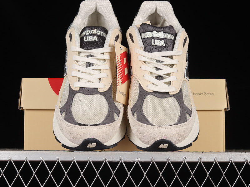 New Balance 990v3 [M990AD3]