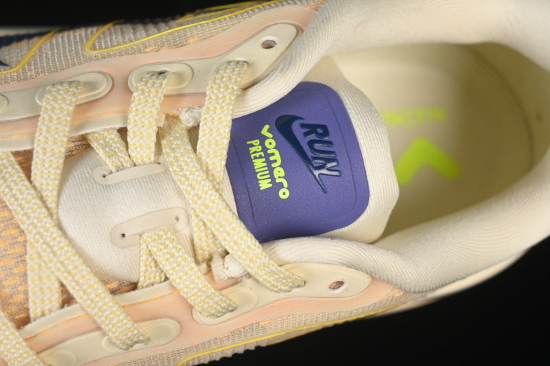 Nike Air Zoom Vomero 19 Premium [HQ2050-401]