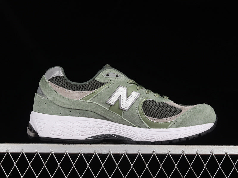 New Balance 2002R [ML2002RG1]