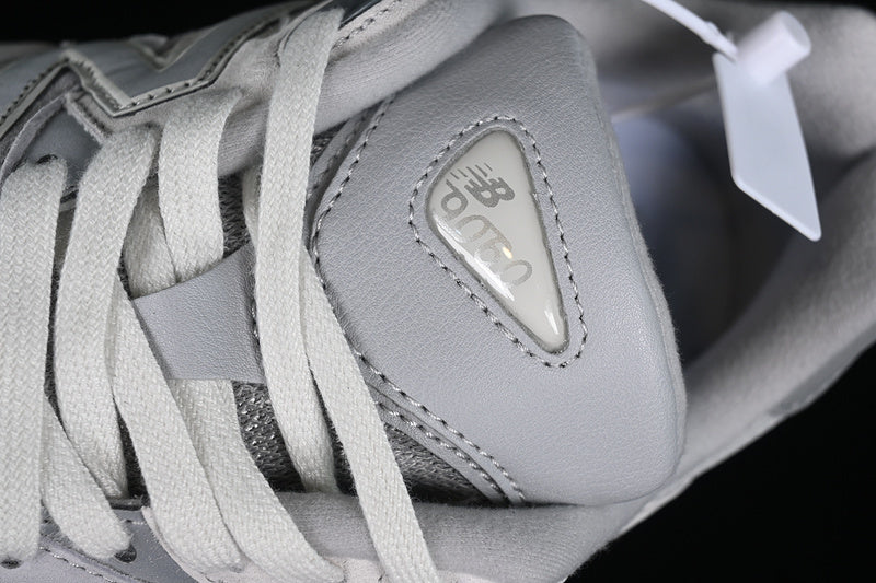 New Balance 9060 [U9060JCG]