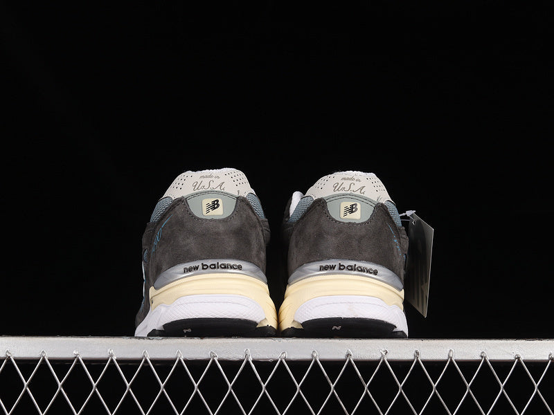 New Balance 990v3 Kith [M990KS3]