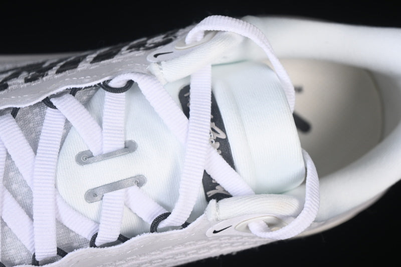 Nike Vomero Plus [IH2268-100]