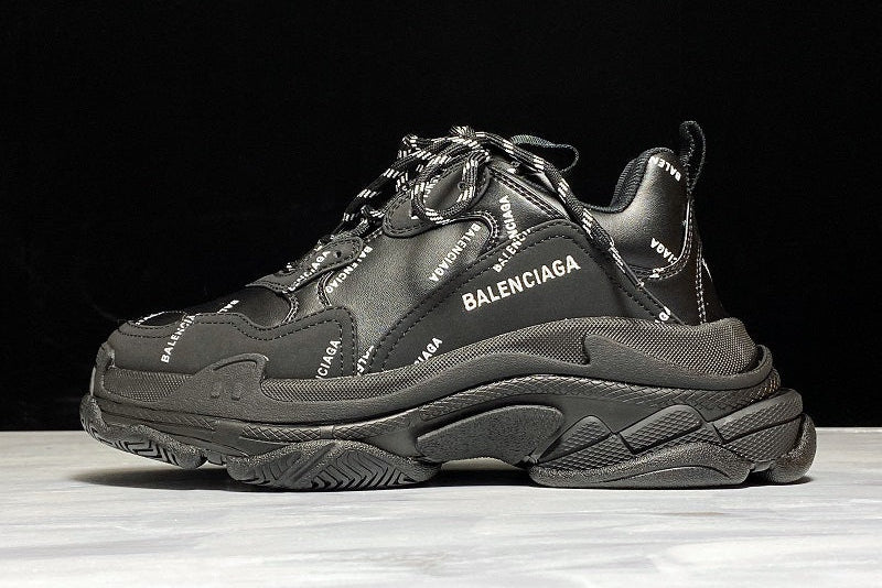 Balenciaga Triple-S Sneaker [ECBA81827300]