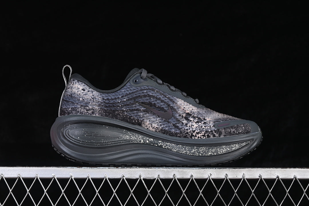 Nike Air Zoom Vomero Plus [IM6776-060]
