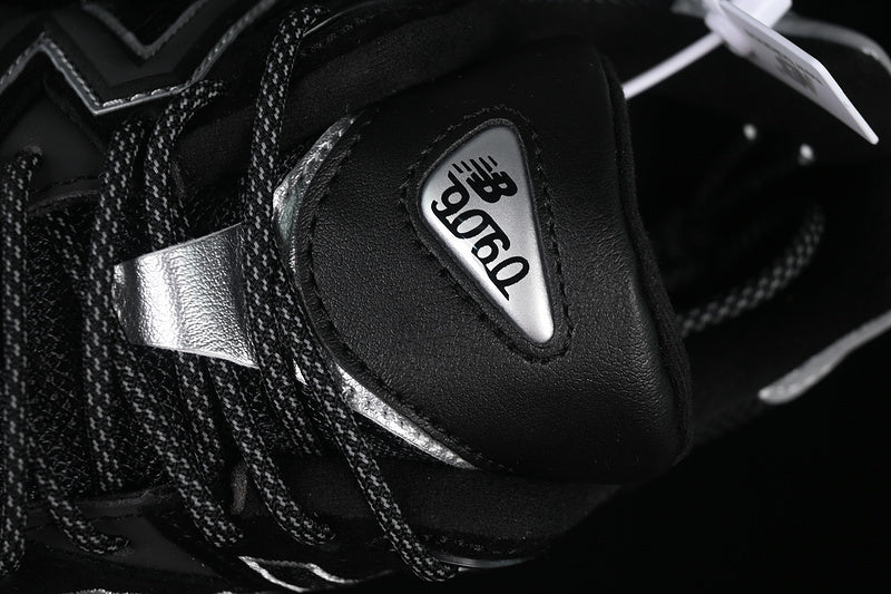 New Balance 9060 [U9060FOS]