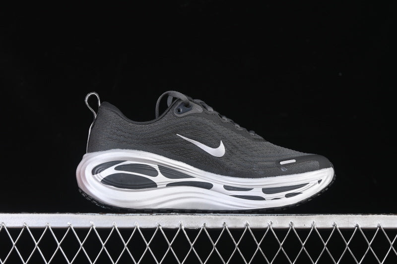 Nike Air Zoom Vomero Plus [IM6011-060]