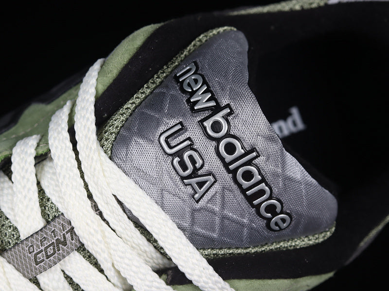 New Balance 990v3 [M990JD3]