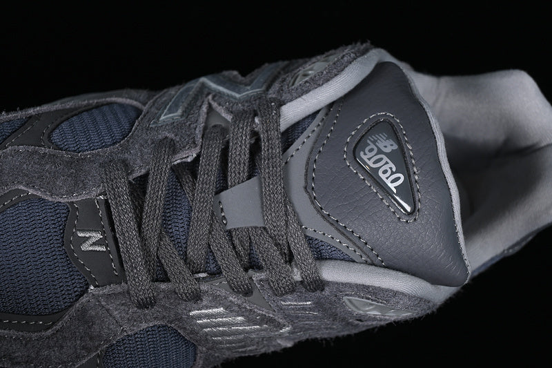 New Balance 9060 [U9060SG]