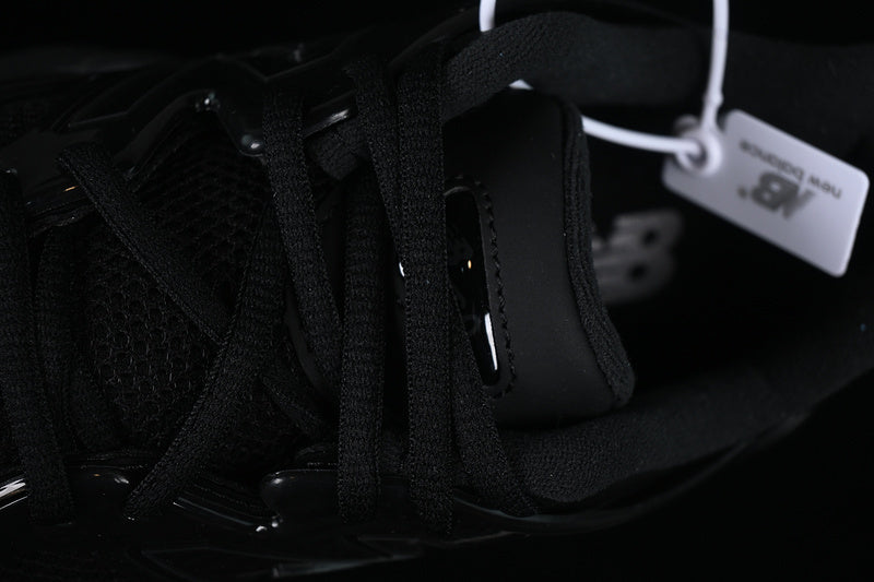 New Balance NB9060 [U9060IMA]