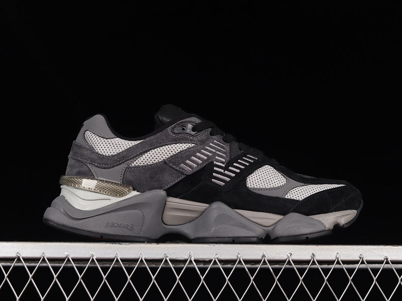 New Balance 9060 [U9060BLK]