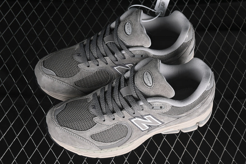 New Balance 2002R Refined Future [ML2002RC]