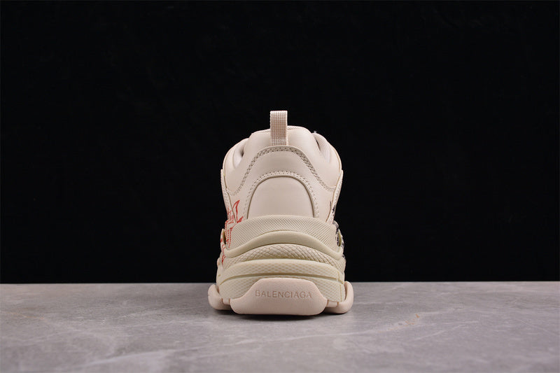 Balenciaga Triple S Sneaker [W2FAY9016]