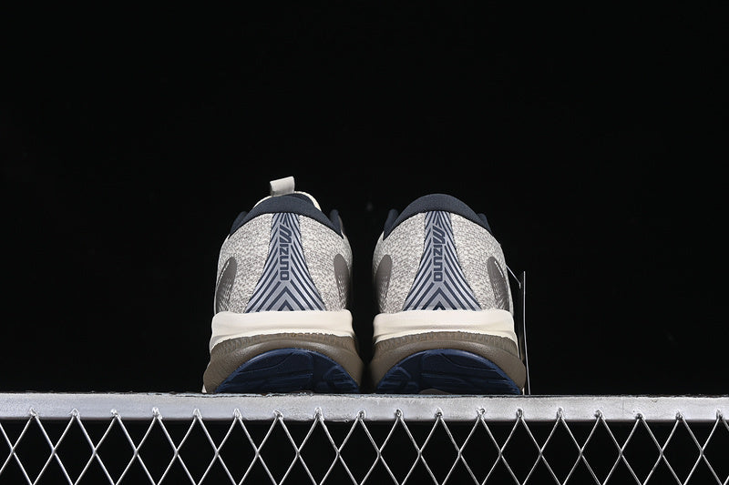 Mizuno Astro Plus [D1GH240109]