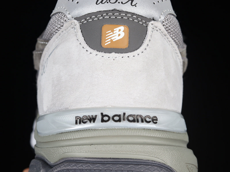 New Balance 990v3 [M990MC3]