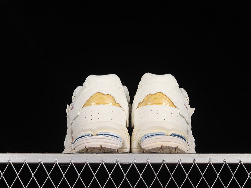 New Balance 2002R Protection Pack [M2002RDC]