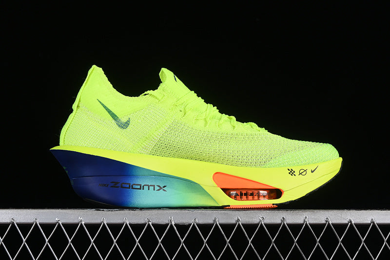 Nike Alphafly 3 [FD8311-700]