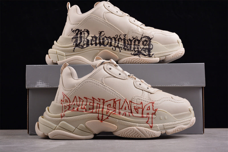 Balenciaga Triple S Sneaker [W2FAY9016]