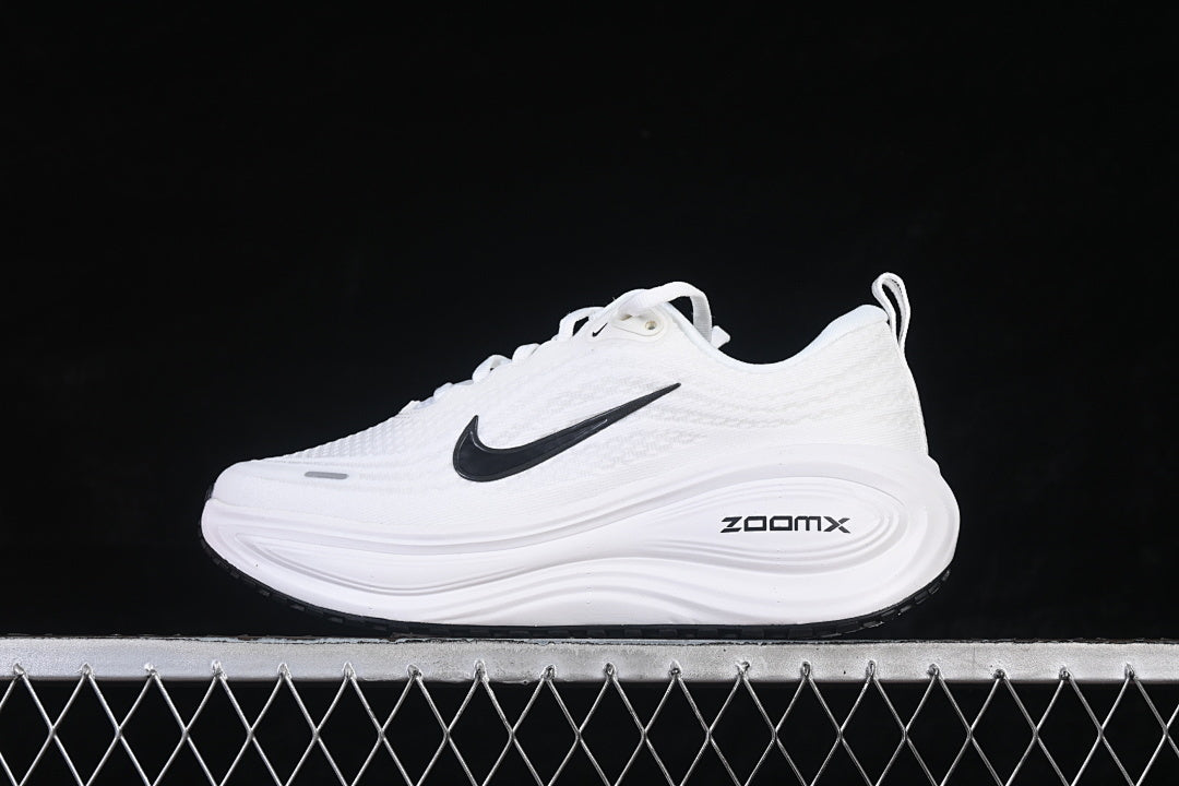 Nike Air Zoom Vomero Plus [HV8150-101]