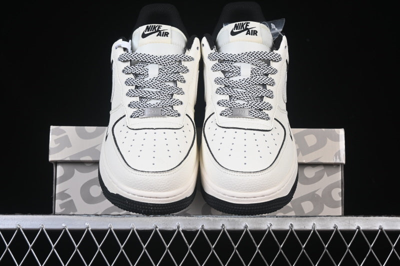 Nike Air Force 1 ’07 Low [JP8028-007]