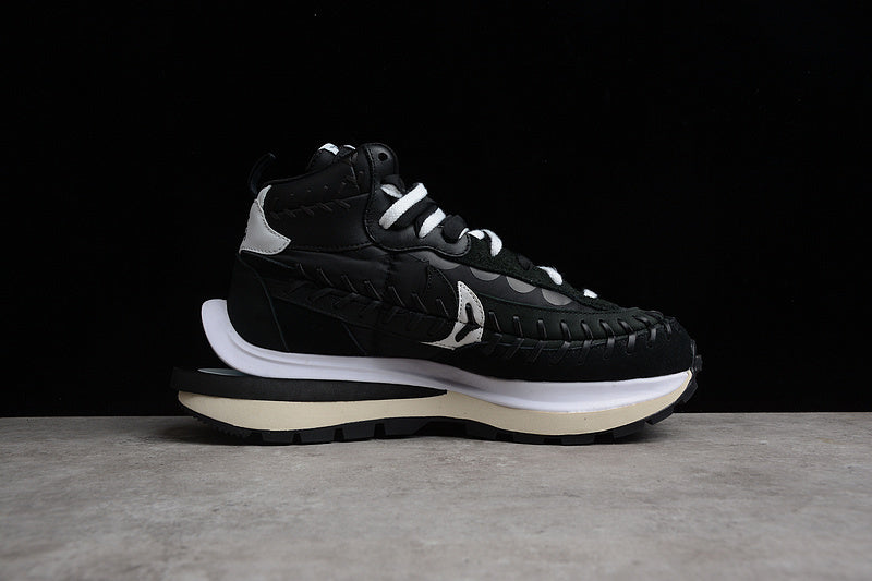 Nike x Sacai VaporWaffle [DH9186-001]