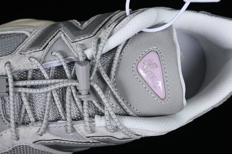 New Balance 9060 [U9060GM]