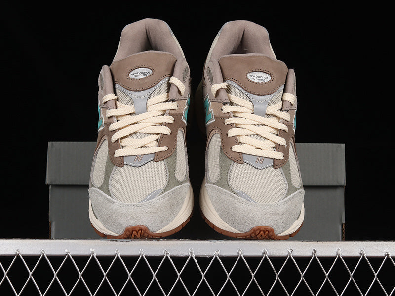 New Balance Atmos x 2002R “Oasis” [M2002RAM]