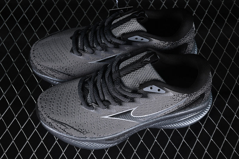 Mizuno Astro Plus [D1GH240107]