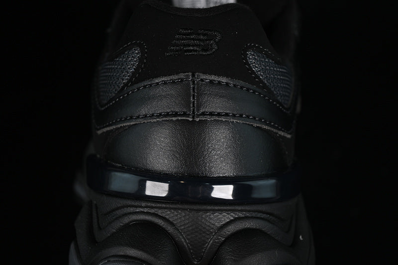 New Balance 9060 [U9060NRI]