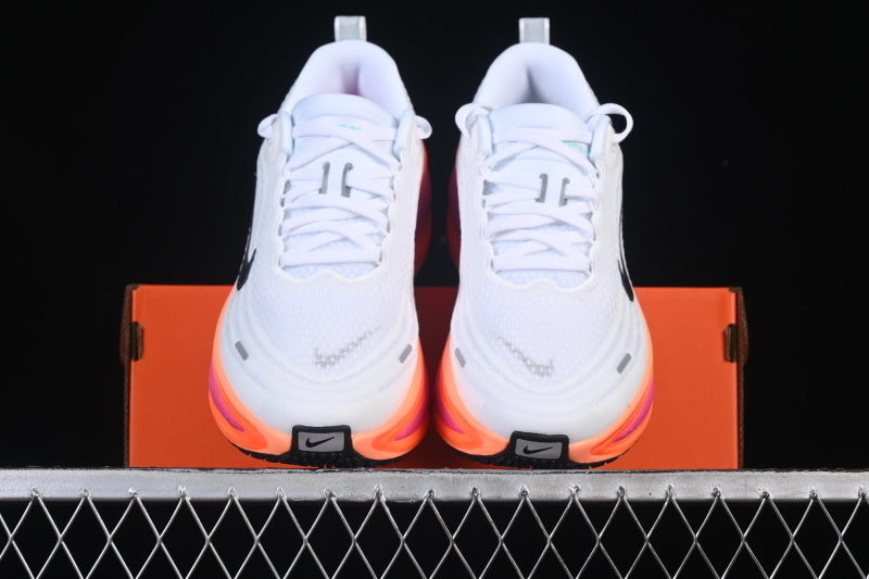 Nike Air Zoom Vomero Plus [HV8154-104]