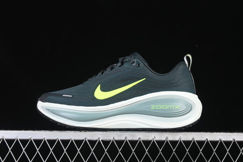 Nike Zoom Vomero Plus [HV8150-300]