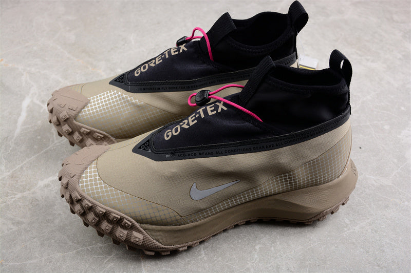 Nike ACG Mountain Fly GORE-TEX [CT2904-200]