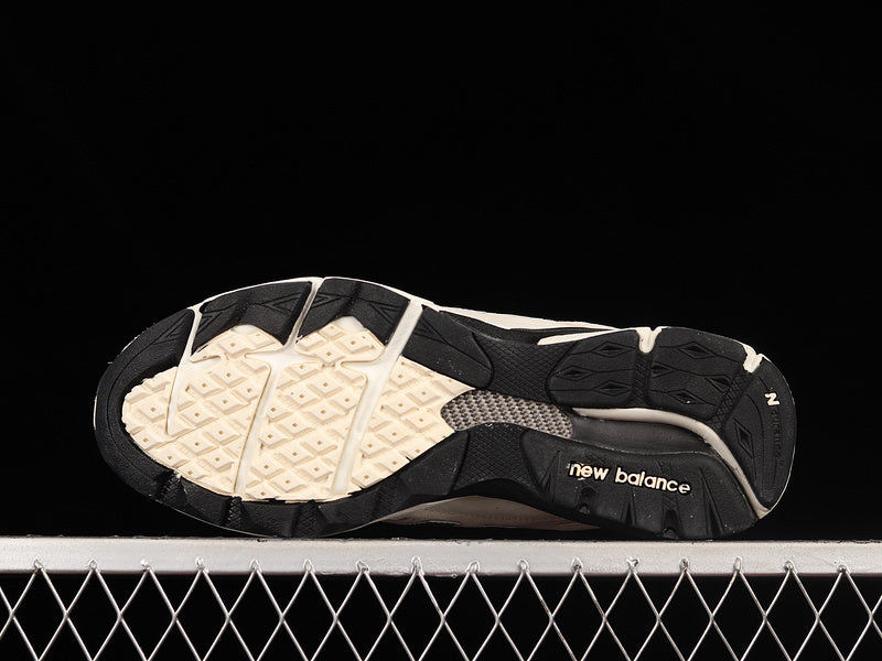 New Balance 990v3 [M990AD3]
